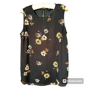 Who What Wear Floral Tank Top size small